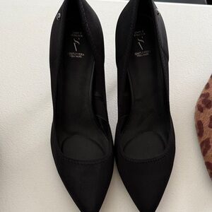 Simply Vera Vera Wang Black Heels